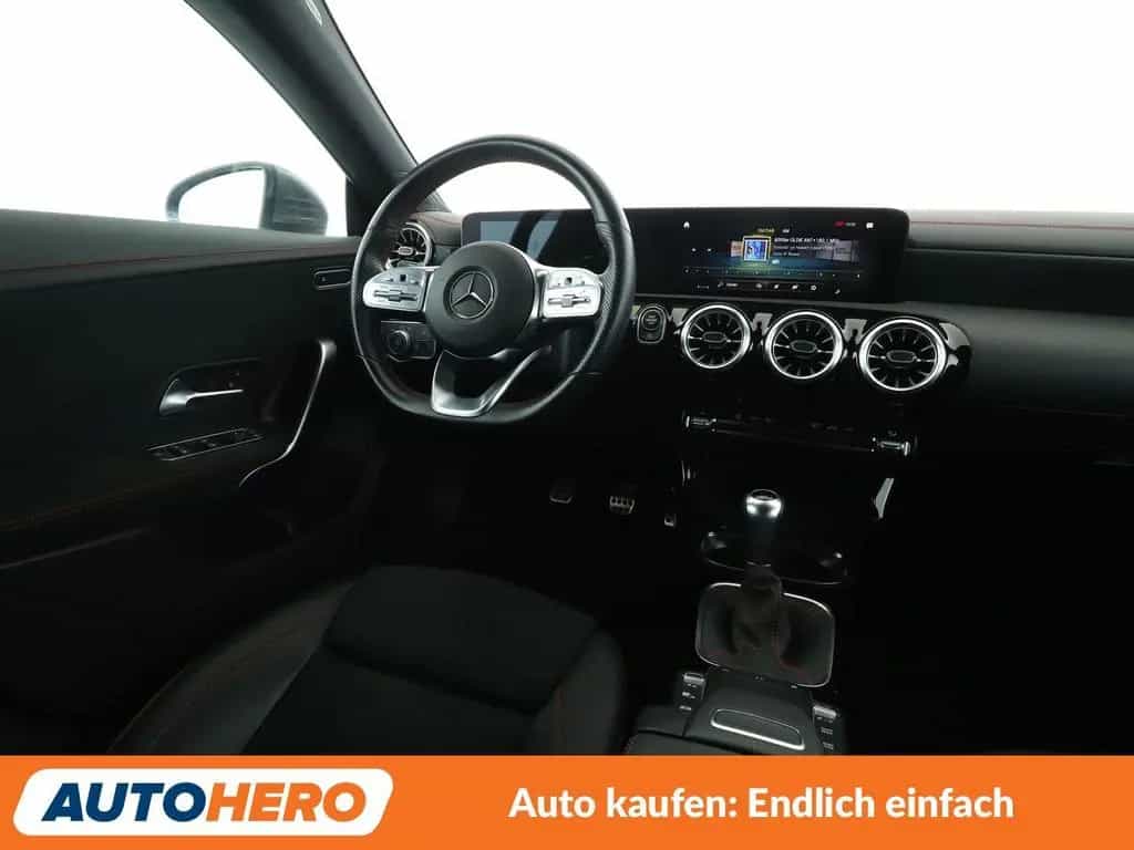 Mercedes-Benz CLA 200 Shooting Brake CLA-Klasse CLA 200 Shooting Brake AMG Line*NAVI* 11/2021-photo-12