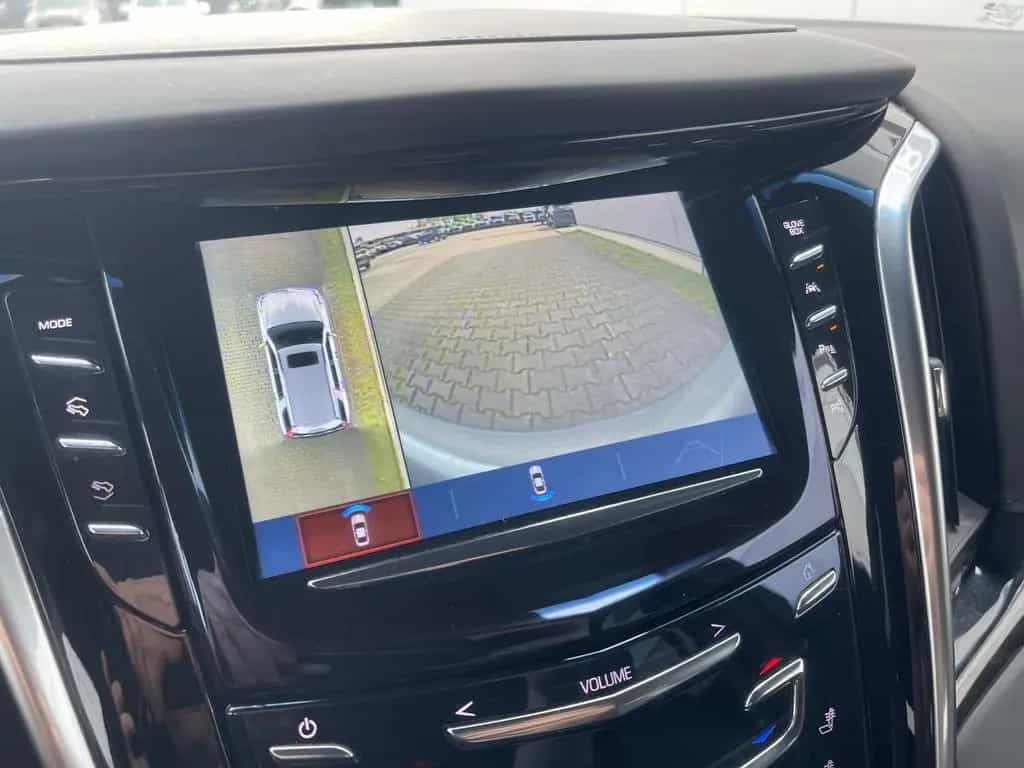 Cadillac Escalade Platinum 6.2 V8 |Unfallfrei|Scheckheft 01/2019-photo-23