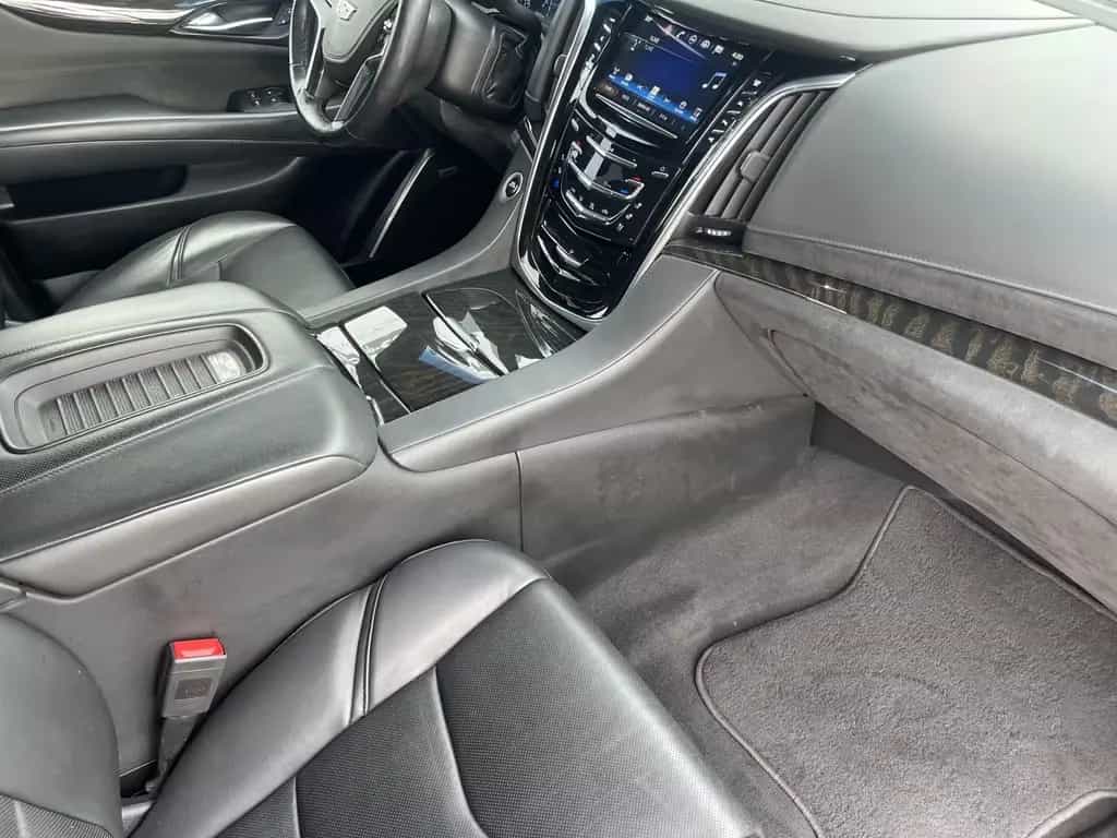 Cadillac Escalade Platinum 6.2 V8 |Unfallfrei|Scheckheft 01/2019-photo-8