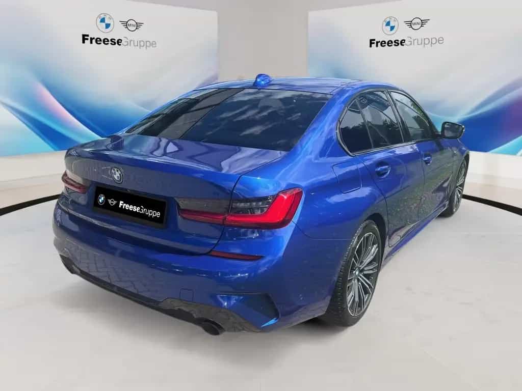 BMW 320 d Lim. M-Sport Laser HEAD-UP HIFI Komfortzug. 12/2019-photo-5