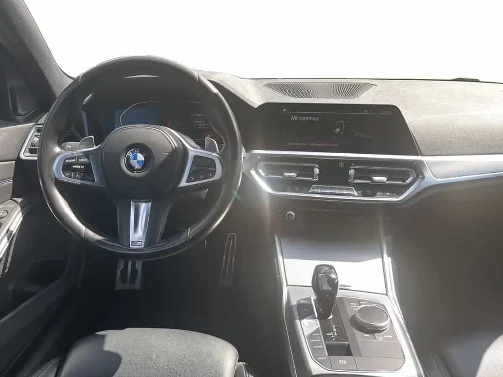 BMW 320 d Lim. M-Sport Laser HEAD-UP HIFI Komfortzug. 12/2019-photo-9