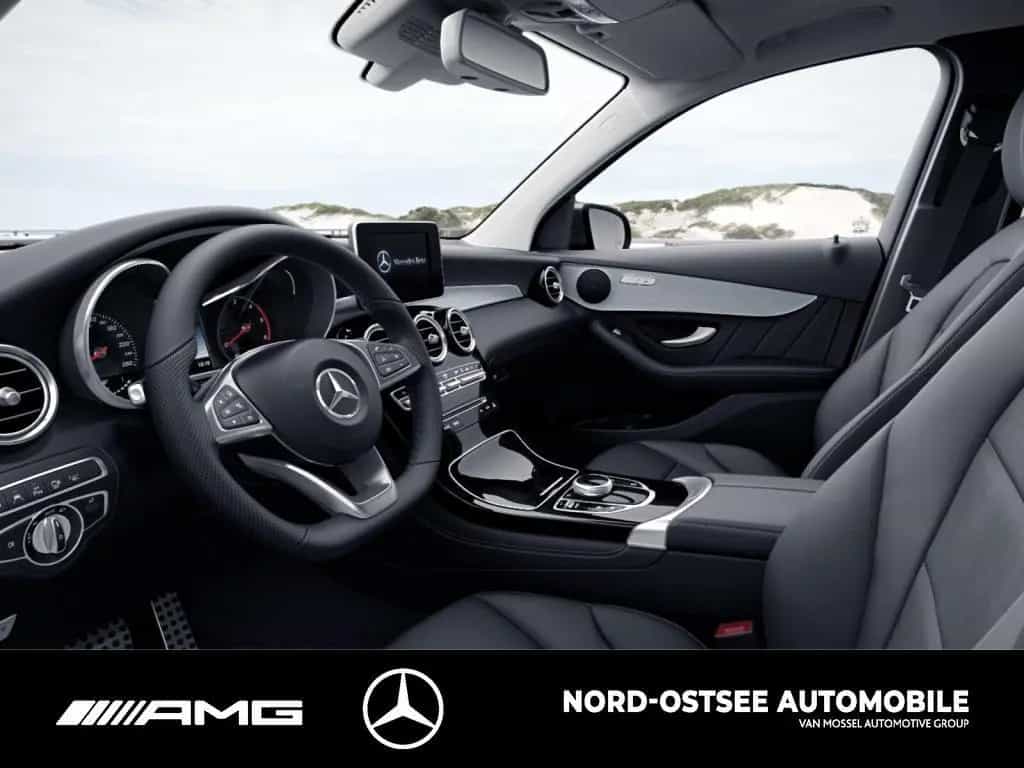 Mercedes-Benz GLC 250 d 4M AMG AHK STANDHZG HUD LED 360° PANO 02/2018-photo-2