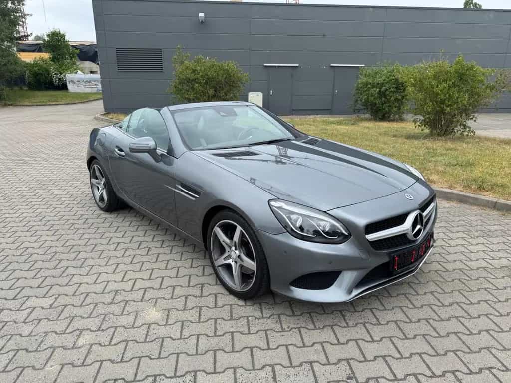Mercedes-Benz SLC 200 Roadster*AIRSCARF*AMG*PANO*LED*NAVI* 07/2018-photo-7
