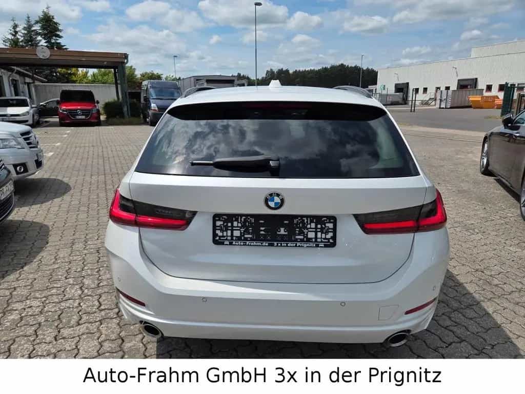 BMW 320 3 Touring 320 d xDrive LED NAVI 09/2023-photo-17