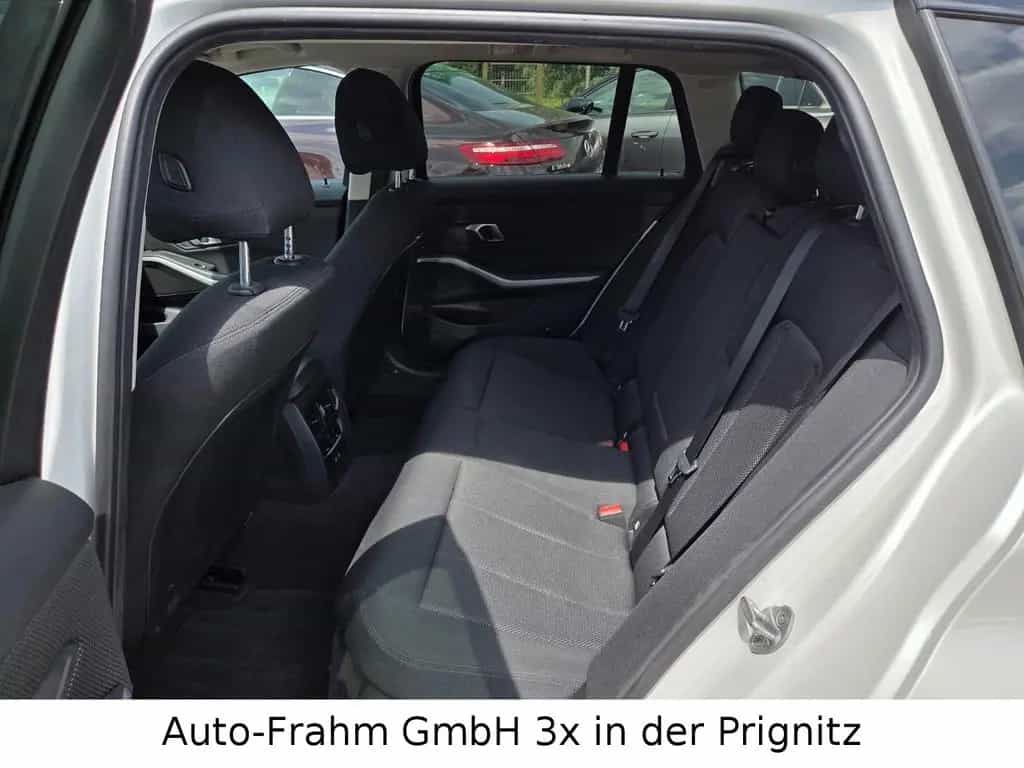 BMW 320 3 Touring 320 d xDrive LED NAVI 09/2023-photo-21