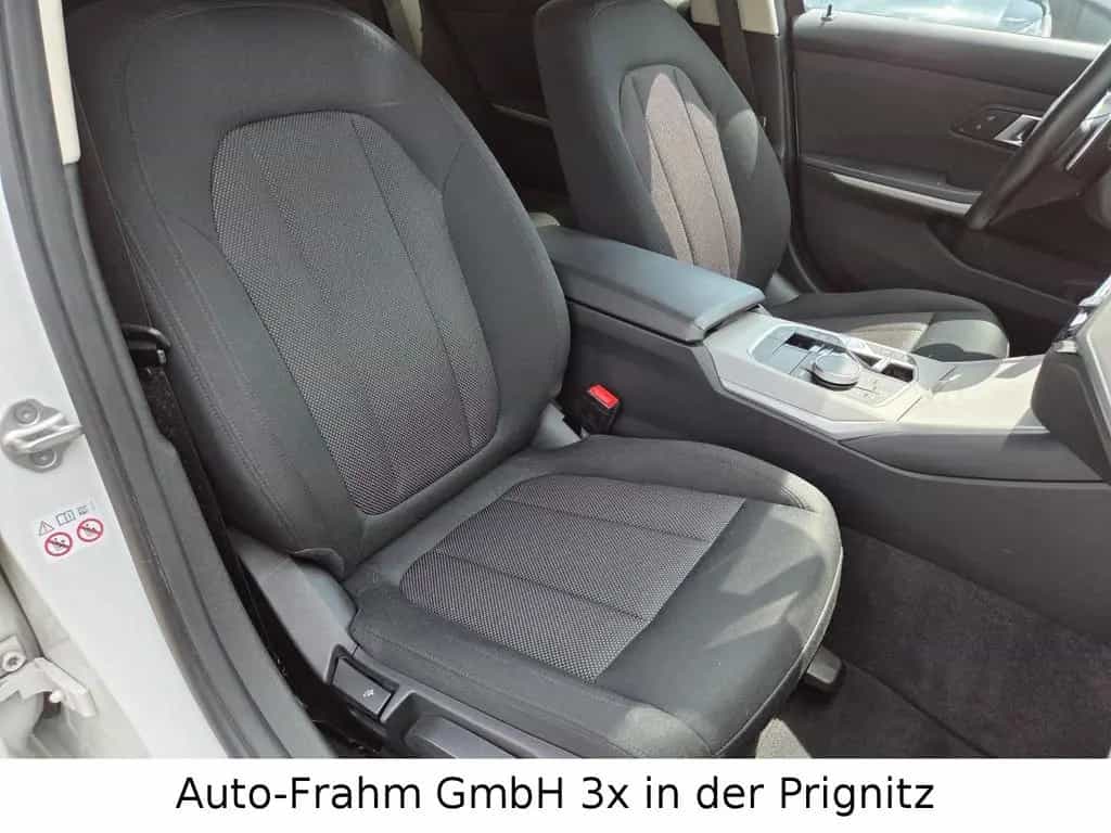 BMW 320 3 Touring 320 d xDrive LED NAVI 09/2023-photo-27