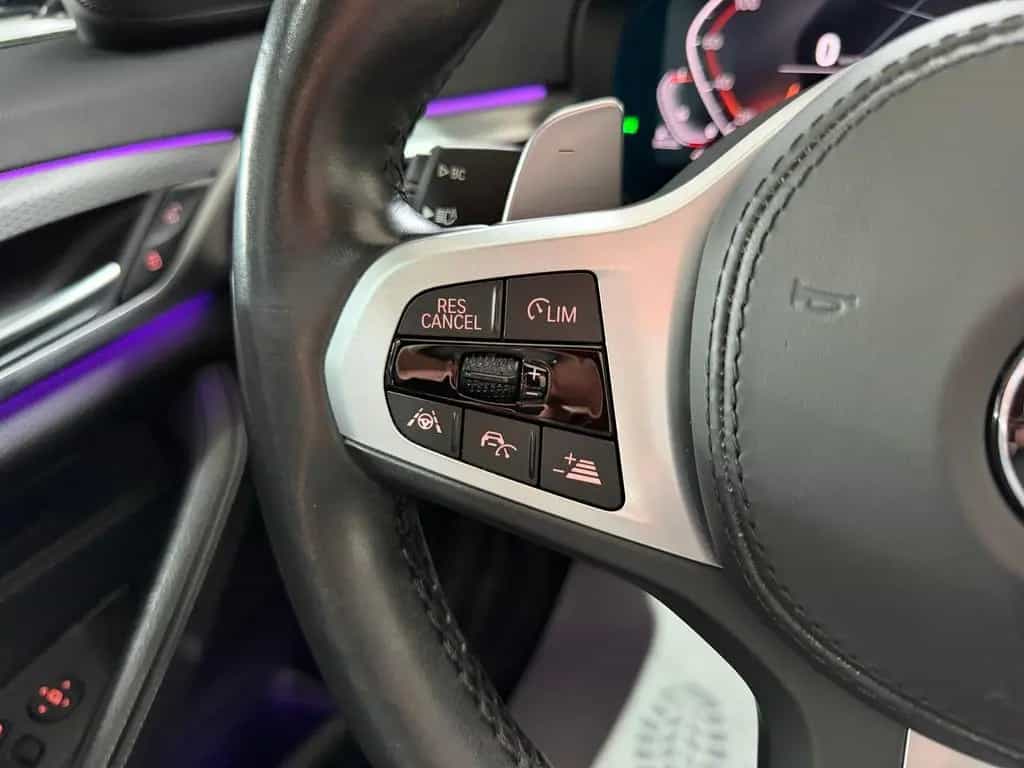 BMW 520 d M-Sport LED KAM PANO HUD HIFI LEDER VIRTUAL 07/2020-photo-19