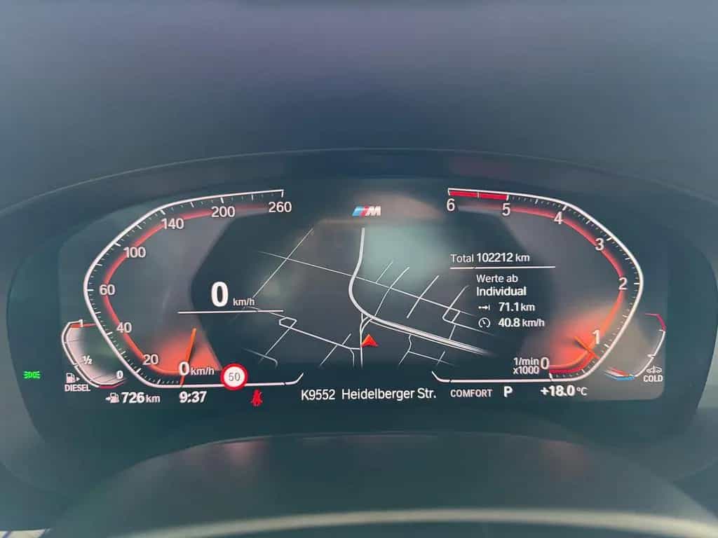 BMW 520 d M-Sport LED KAM PANO HUD HIFI LEDER VIRTUAL 07/2020-photo-20