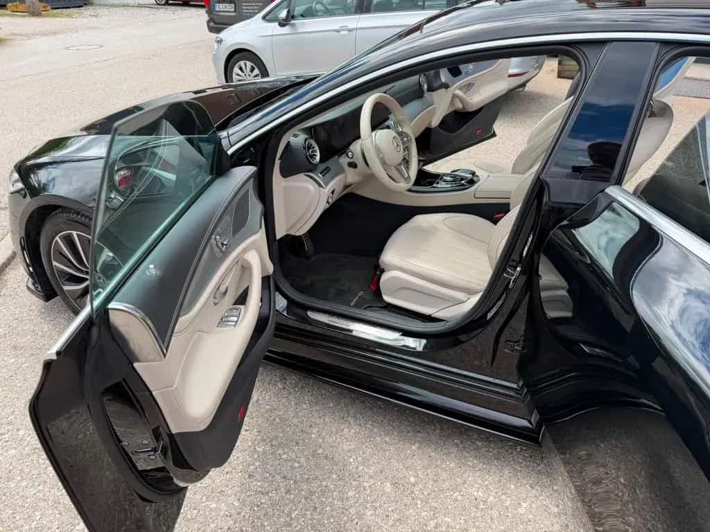Mercedes-Benz CLS 350 CLS CLS 350 d 4Matic AMG - Line 01/2019-photo-17