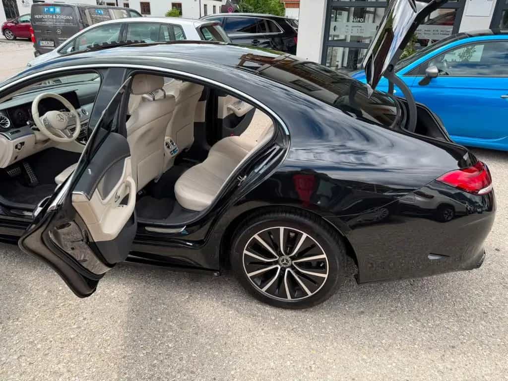 Mercedes-Benz CLS 350 CLS CLS 350 d 4Matic AMG - Line 01/2019-photo-19