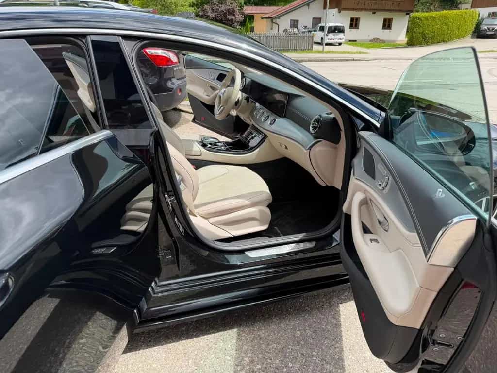 Mercedes-Benz CLS 350 CLS CLS 350 d 4Matic AMG - Line 01/2019-photo-21