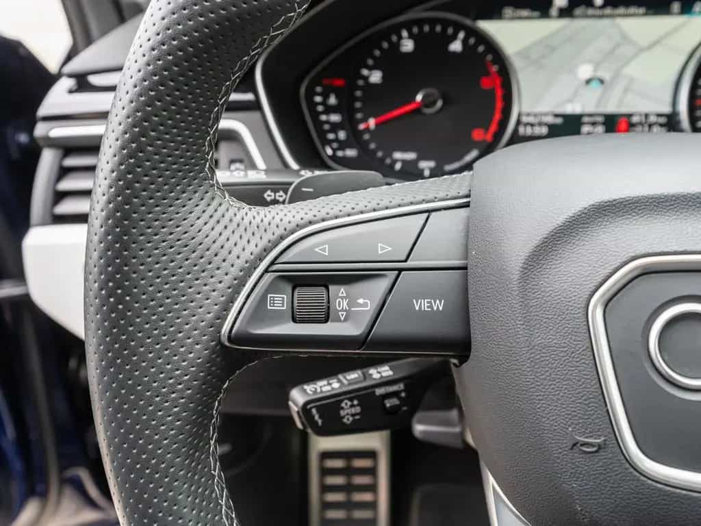 Audi A4 Avant S line 40TDI quat Stron LED B&O RFK AHK 02/2023-photo-15