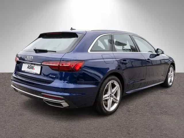 Audi A4 Avant S line 40TDI quat Stron LED B&O RFK AHK 02/2023-photo-2