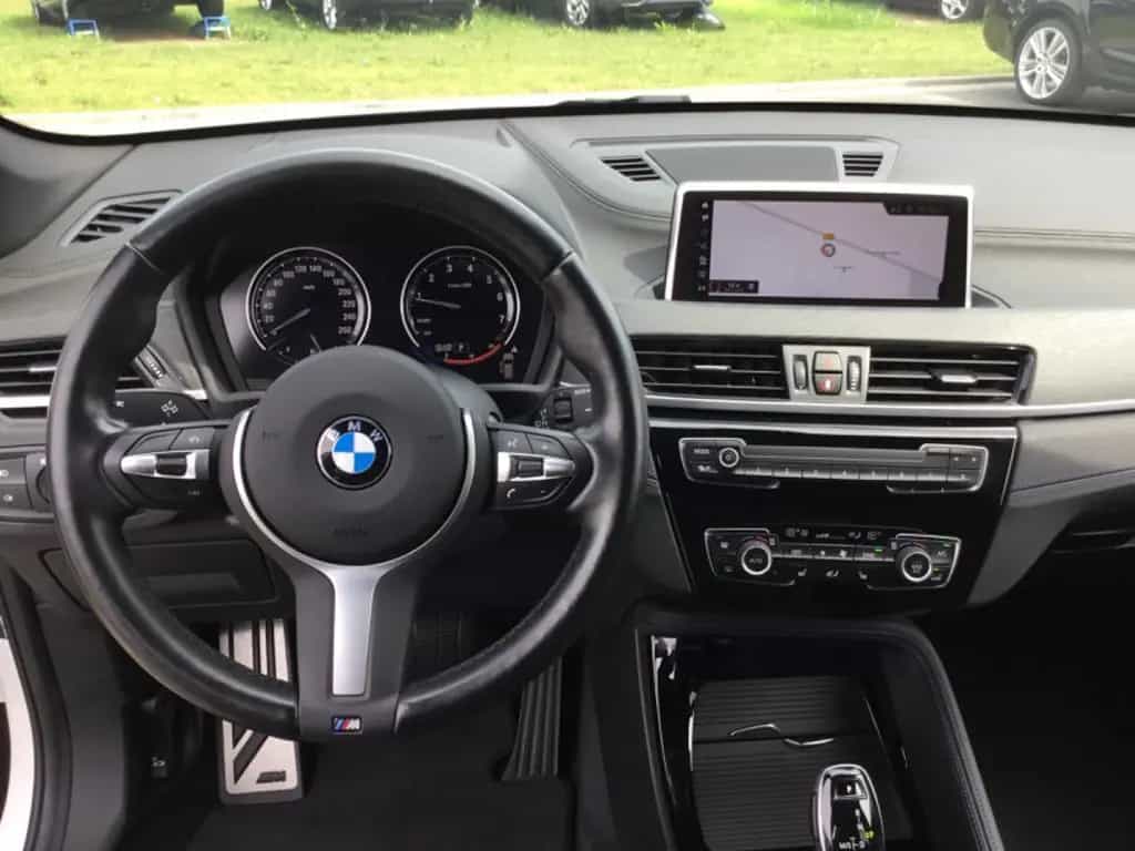 BMW X1 sDrive 20 i M Sport 06/2020-photo-10