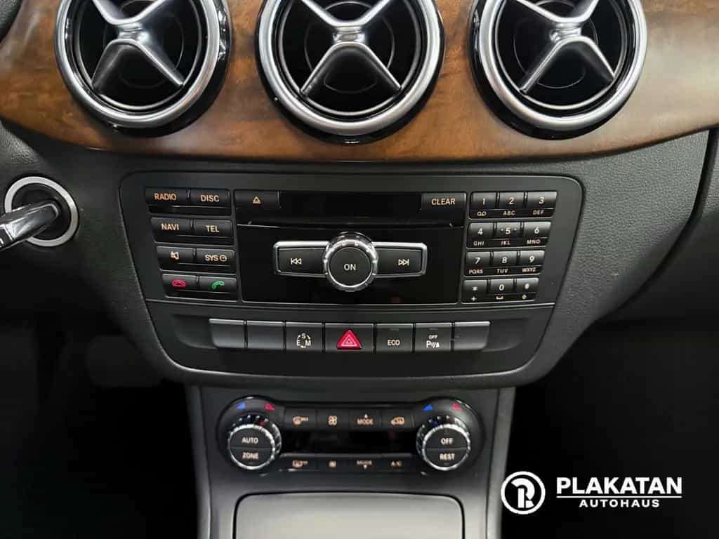 Mercedes-Benz B 200 Navi Bi-Xenon Tempomat 1Hand 11/2012-photo-27