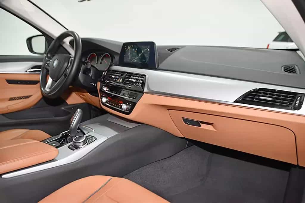 BMW 520 D TOURING *AUS 2 HAND*FINANZIERUNG MÖGLICH* 11/2019-photo-12
