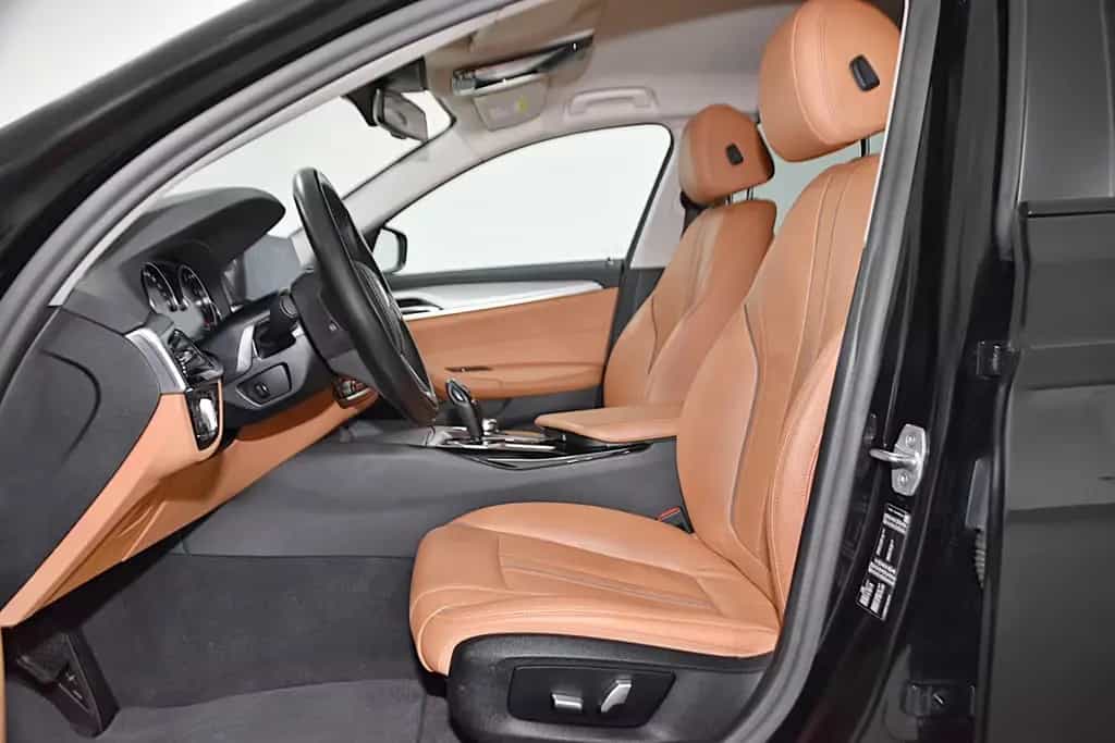 BMW 520 D TOURING *AUS 2 HAND*FINANZIERUNG MÖGLICH* 11/2019-photo-13