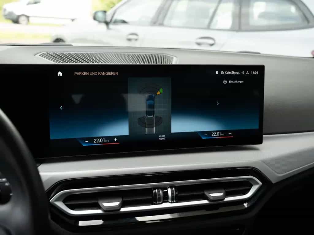 BMW 320 i touring.ACC.AHK. 02/2023-photo-11