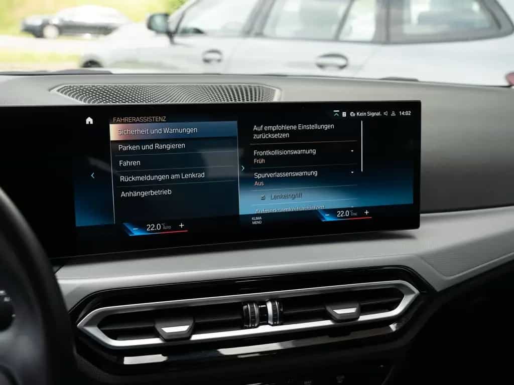 BMW 320 i touring.ACC.AHK. 02/2023-photo-14
