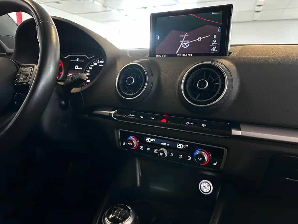 Audi A3 Cabriolet  S Line 07/2018-photo-16