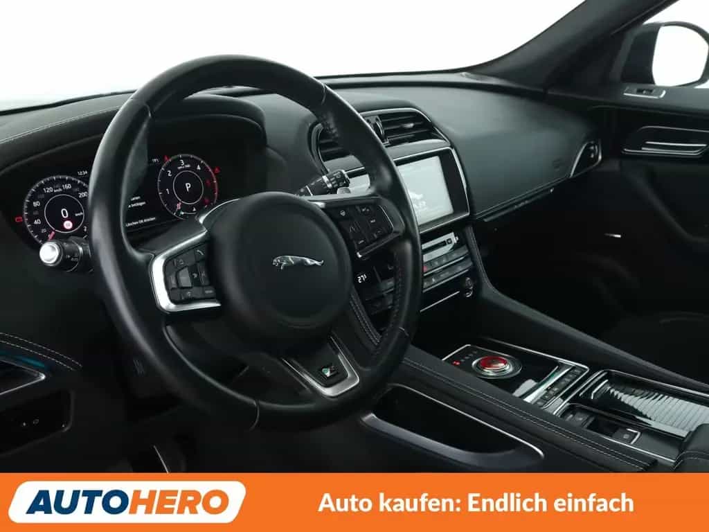 Jaguar F-Pace 30d R-Sport AWD Aut.*NAVI*CAM*LED*ACC*PDC 01/2019-photo-10