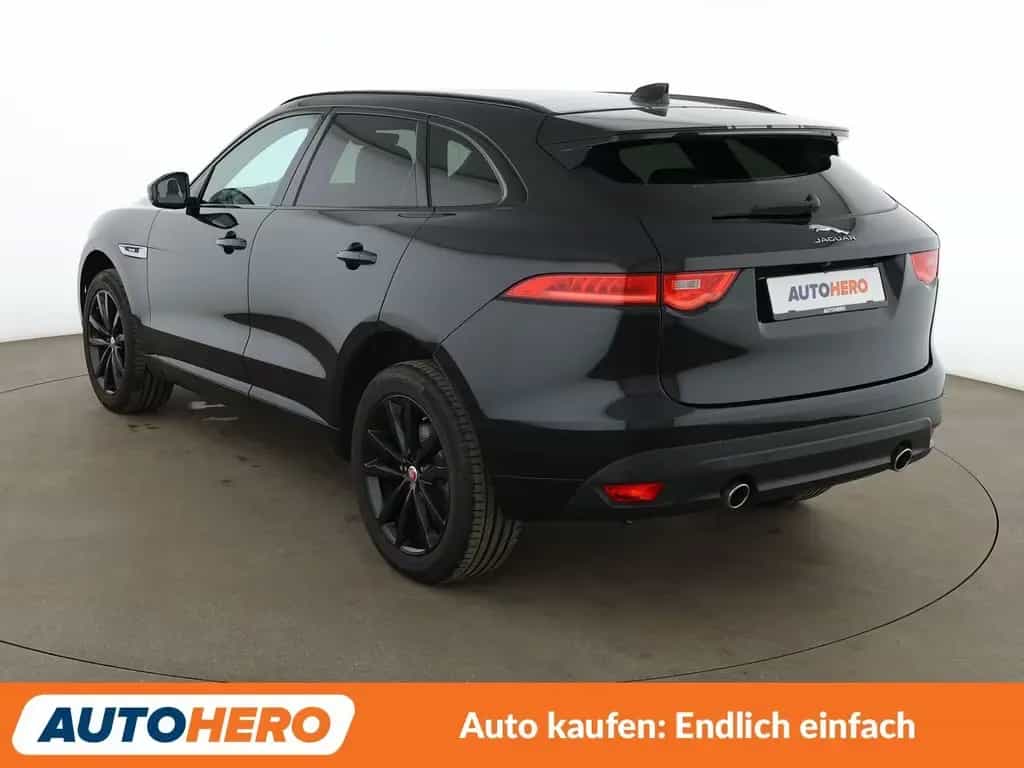 Jaguar F-Pace 30d R-Sport AWD Aut.*NAVI*CAM*LED*ACC*PDC 01/2019-photo-3
