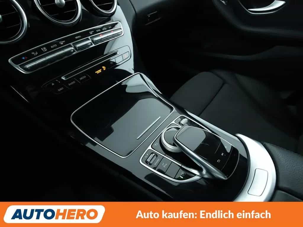 Mercedes-Benz C 180 CGI Avantgarde Aut.*LED*NAVI*TEMPO*CAM*PDC 07/2018-photo-25