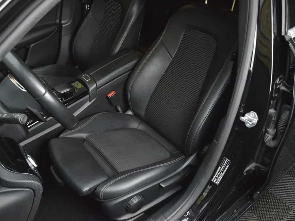 Mercedes-Benz A 200 DCT |MBUX|LED|DAB|Keyless 06/2018-photo-10