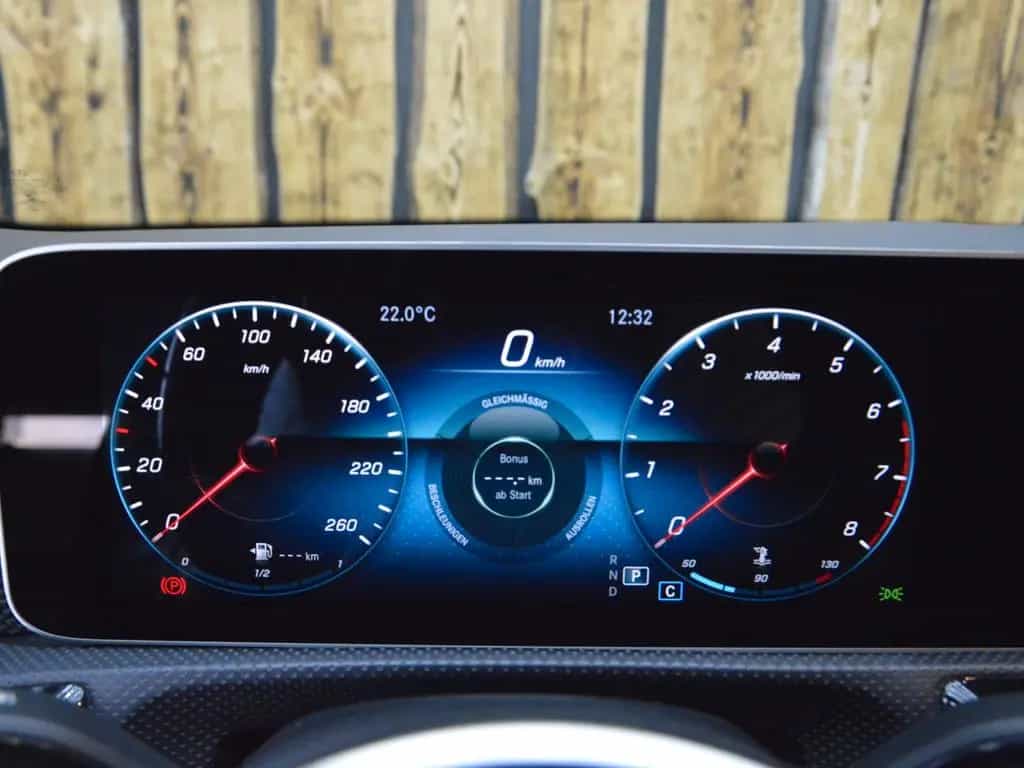 Mercedes-Benz A 200 DCT |MBUX|LED|DAB|Keyless 06/2018-photo-9
