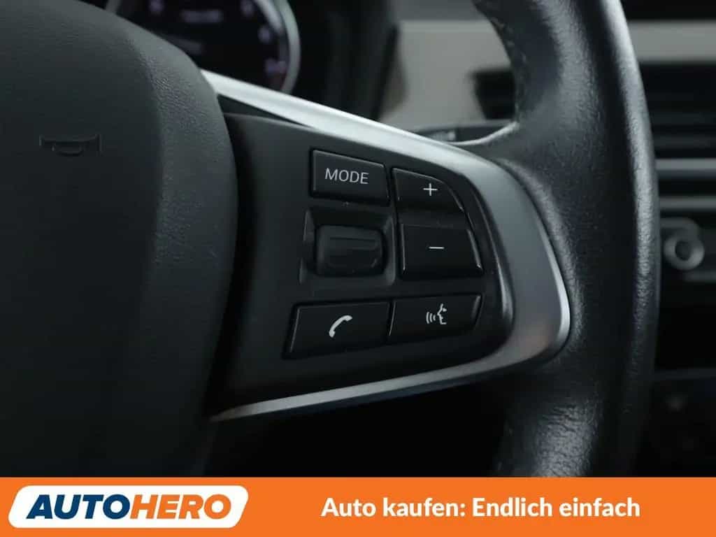 BMW X1 sDrive 20i xLine Aut.*LED*TEMPO*PLA*PDC* 09/2018-photo-27