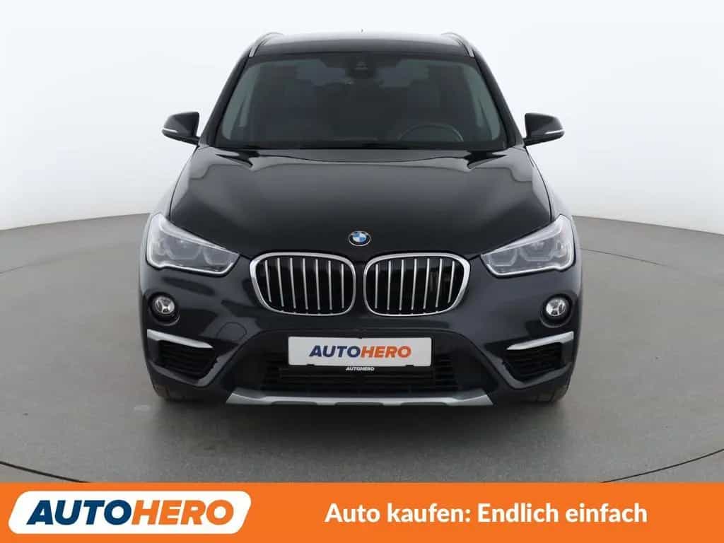 BMW X1 sDrive 20i xLine Aut.*LED*TEMPO*PLA*PDC* 09/2018-photo-8