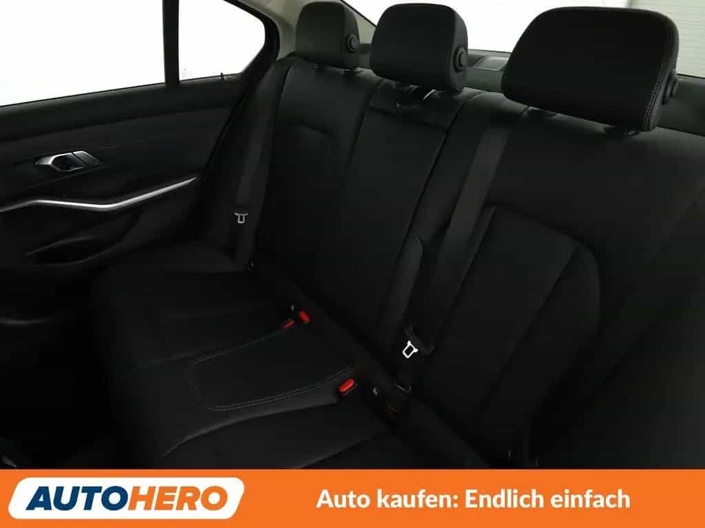 BMW 320 d Mild-Hybrid Advantage Aut.*NAVI*LED*PDC*SHZ 12/2020-photo-13