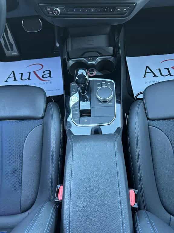 BMW M135 i xDrive Sport-Aut. NAV+LED+KAMERA+18ZO+LCP 11/2020-photo-11