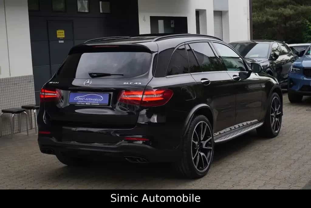 Mercedes-Benz GLC 43 AMG 4Matic LEDER+NAVI+PANO+KAMERA+ALU-21 03/2018-photo-18