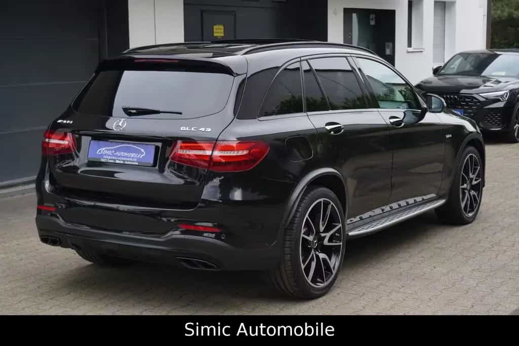 Mercedes-Benz GLC 43 AMG 4Matic LEDER+NAVI+PANO+KAMERA+ALU-21 03/2018-photo-23