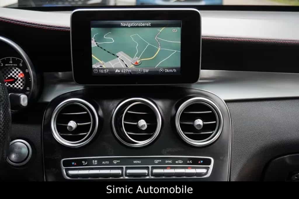 Mercedes-Benz GLC 43 AMG 4Matic LEDER+NAVI+PANO+KAMERA+ALU-21 03/2018-photo-32