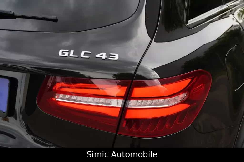 Mercedes-Benz GLC 43 AMG 4Matic LEDER+NAVI+PANO+KAMERA+ALU-21 03/2018-photo-35