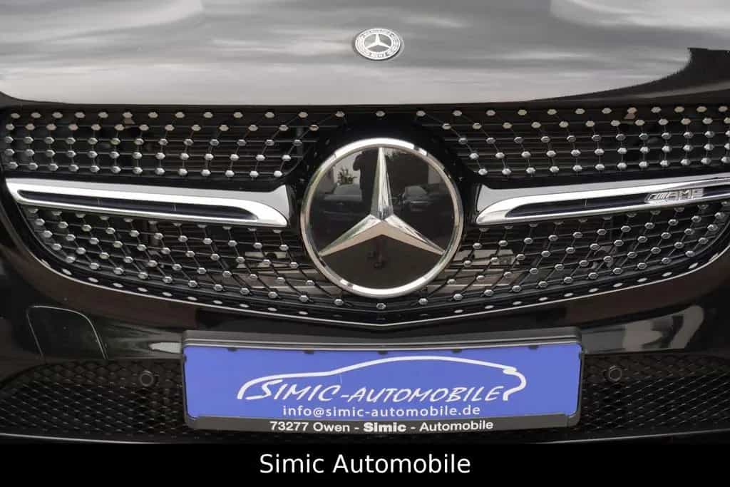 Mercedes-Benz GLC 43 AMG 4Matic LEDER+NAVI+PANO+KAMERA+ALU-21 03/2018-photo-38