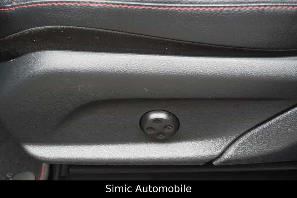 Mercedes-Benz GLC 43 AMG 4Matic LEDER+NAVI+PANO+KAMERA+ALU-21 03/2018-photo-43