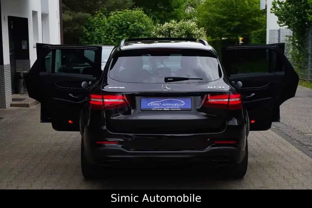 Mercedes-Benz GLC 43 AMG 4Matic LEDER+NAVI+PANO+KAMERA+ALU-21 03/2018-photo-6