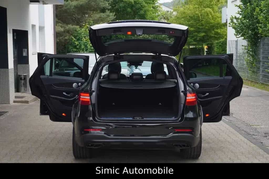 Mercedes-Benz GLC 43 AMG 4Matic LEDER+NAVI+PANO+KAMERA+ALU-21 03/2018-photo-8
