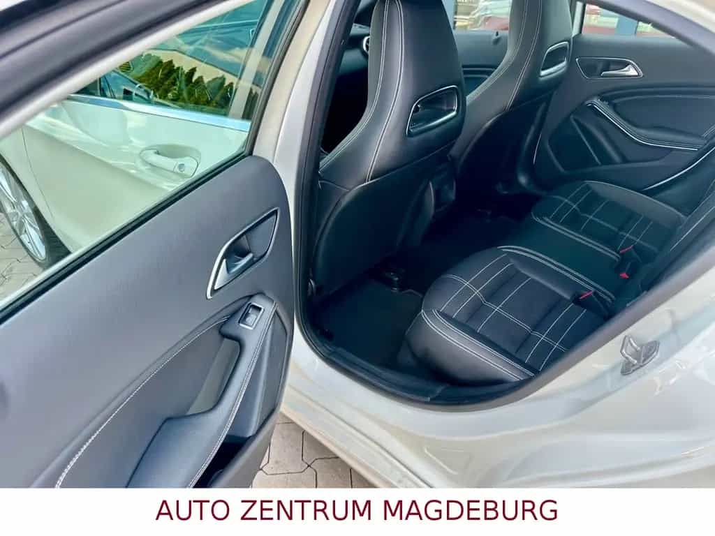 Mercedes-Benz A 180 *LED*ABSTANDSTEMPOMAT*KAMERA* 11/2016-photo-11