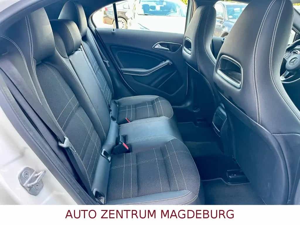 Mercedes-Benz A 180 *LED*ABSTANDSTEMPOMAT*KAMERA* 11/2016-photo-12