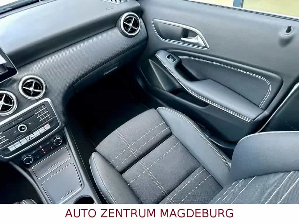 Mercedes-Benz A 180 *LED*ABSTANDSTEMPOMAT*KAMERA* 11/2016-photo-15