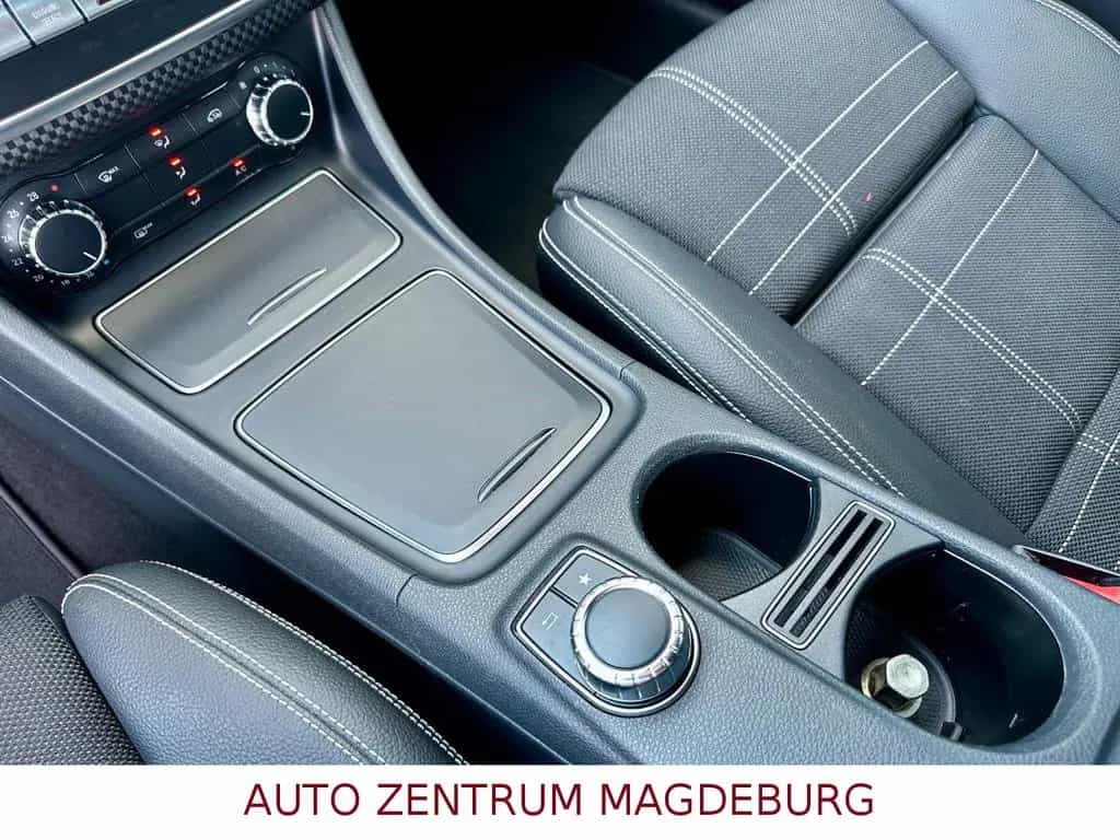 Mercedes-Benz A 180 *LED*ABSTANDSTEMPOMAT*KAMERA* 11/2016-photo-25