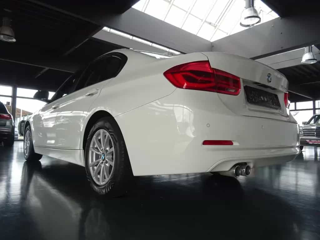 BMW 320 d Advantage/ Automatik/ Navi/ LED/ PDC 10/2018-photo-15