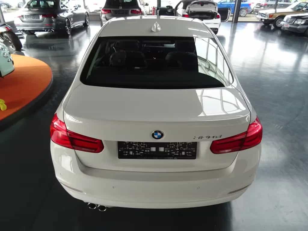BMW 320 d Advantage/ Automatik/ Navi/ LED/ PDC 10/2018-photo-20