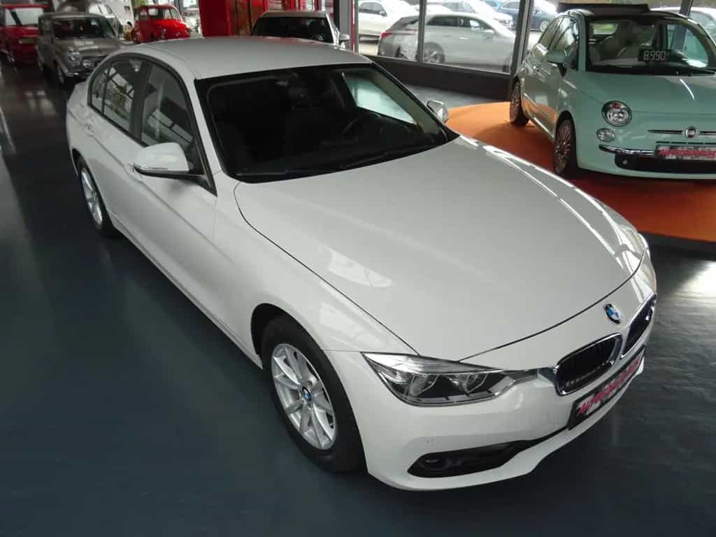 BMW 320 d Advantage/ Automatik/ Navi/ LED/ PDC 10/2018-photo-8