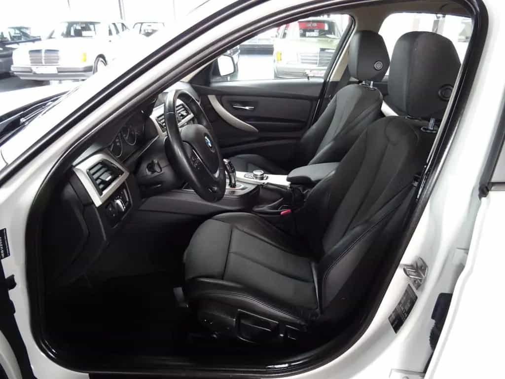 BMW 320 d Advantage/ Automatik/ Navi/ LED/ PDC 10/2018-photo-9