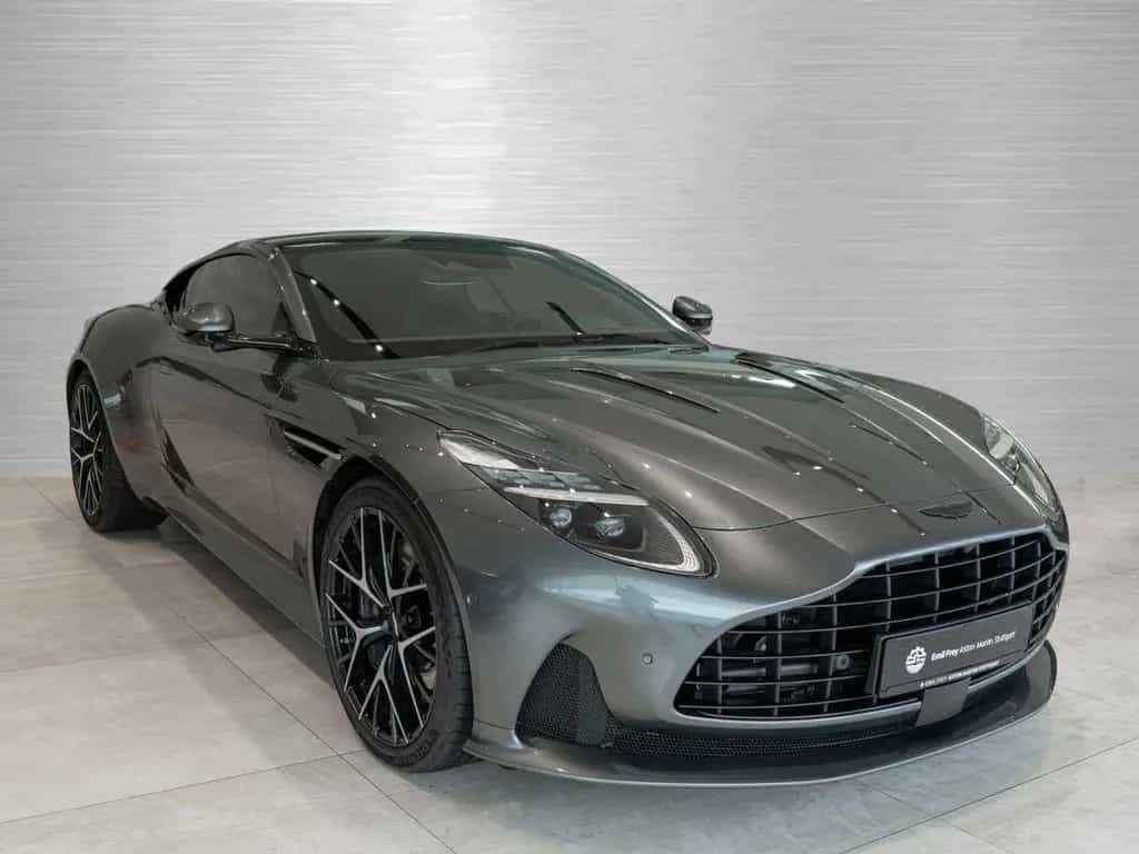 Aston Martin DB12 V8 Coupe 08/2025-photo-14